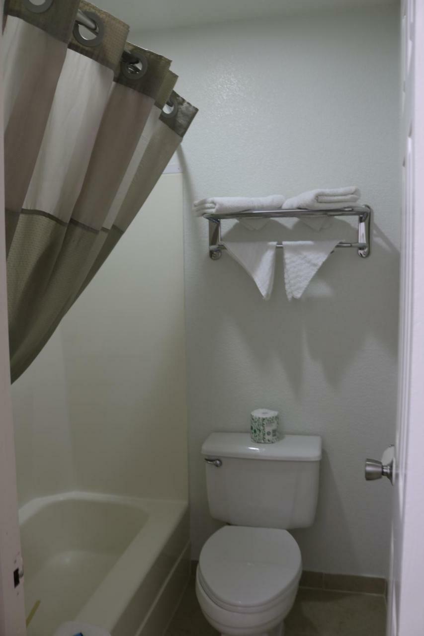 Heritage Inn & Suites El Dorado Luaran gambar